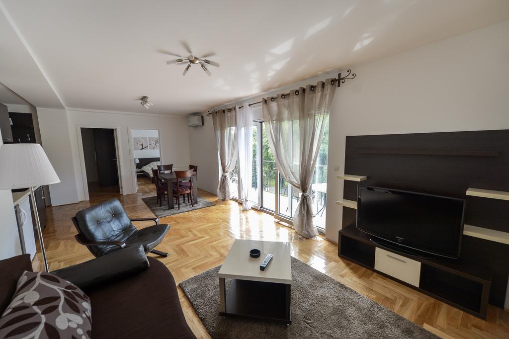 Park Srce Apartments Аранделовац Номер фото